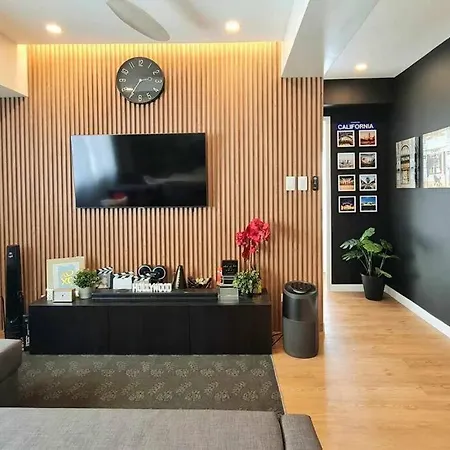 California Themed Condo In Bgc
